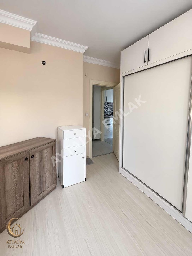 ANTALYA KEPEZ KÜLTÜR MAHALLESİNDE BALKONLU, FERAH 1+1 DAİRE